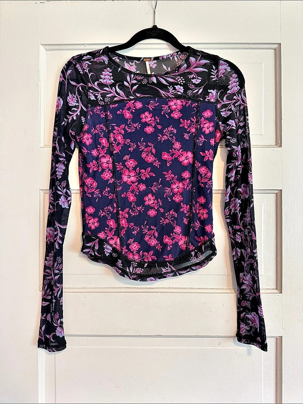 Sheer Free People Floral Long Sleeve Mesh Top in Black & Pink Size Medium